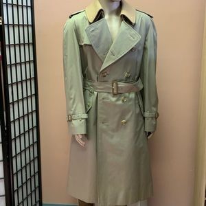 Men’s Burberry Trench Coat